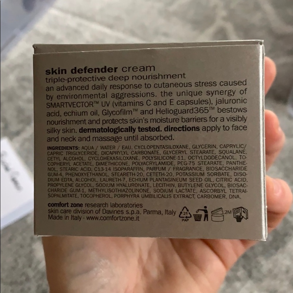 Comfort Zone Skin Defender Cream - Picture 6 of 6
